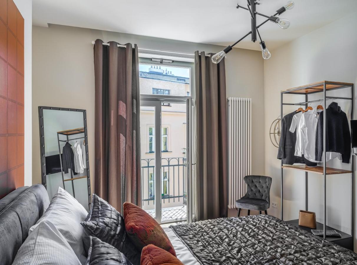 Mn6 Luxury Suites By Adrez 프라하 외부 사진